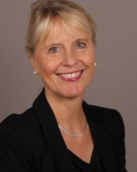 Dr. Maria Oberniedermayr